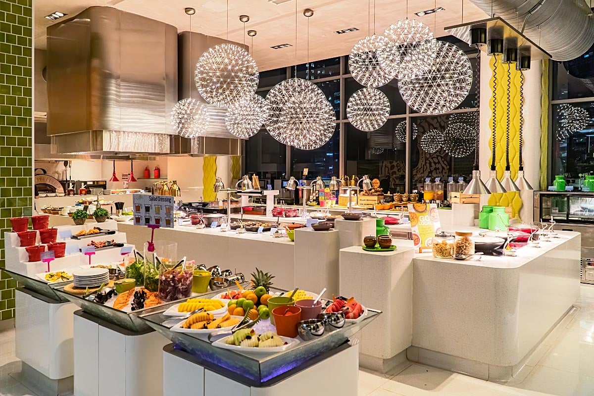 aloft-kuala-lumpur-buffet-2